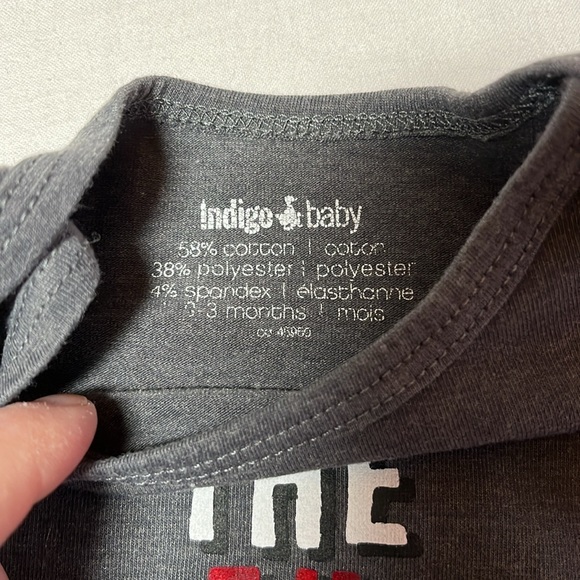 0-3M Elmo and Hockey - Canada themed onesies bundle - Picture 8 of 8